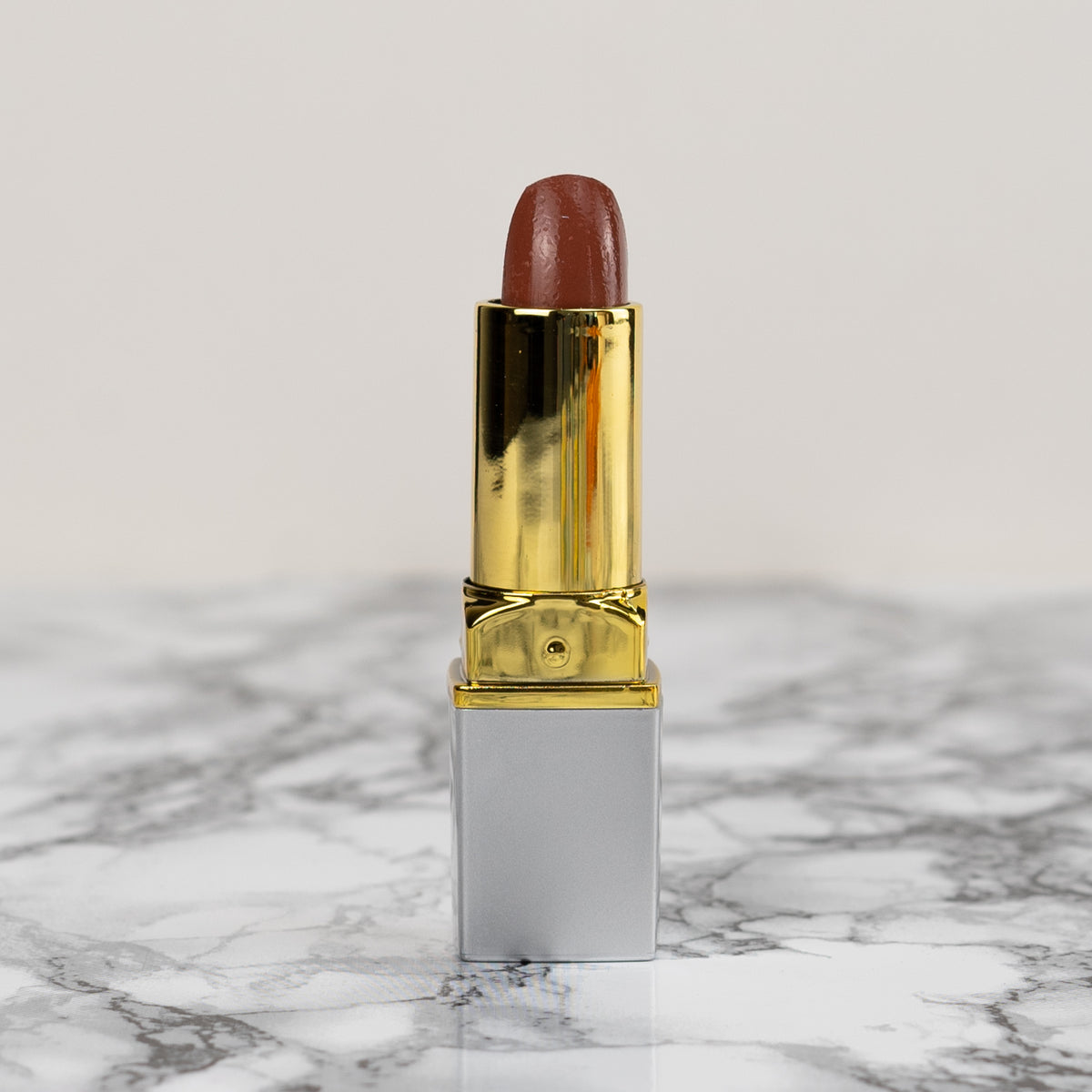 Barra de labios larga duración By E.Llorca