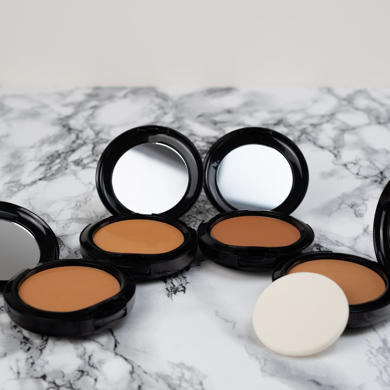 Maquillaje Tratamiento Protección SPF 50+ By E.Llorca