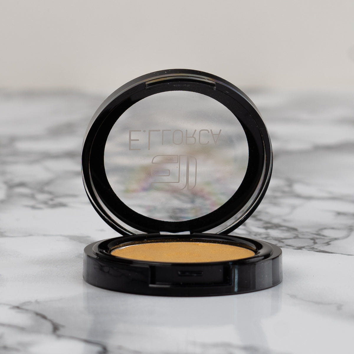 Sombra de Ojos By E.Llorca