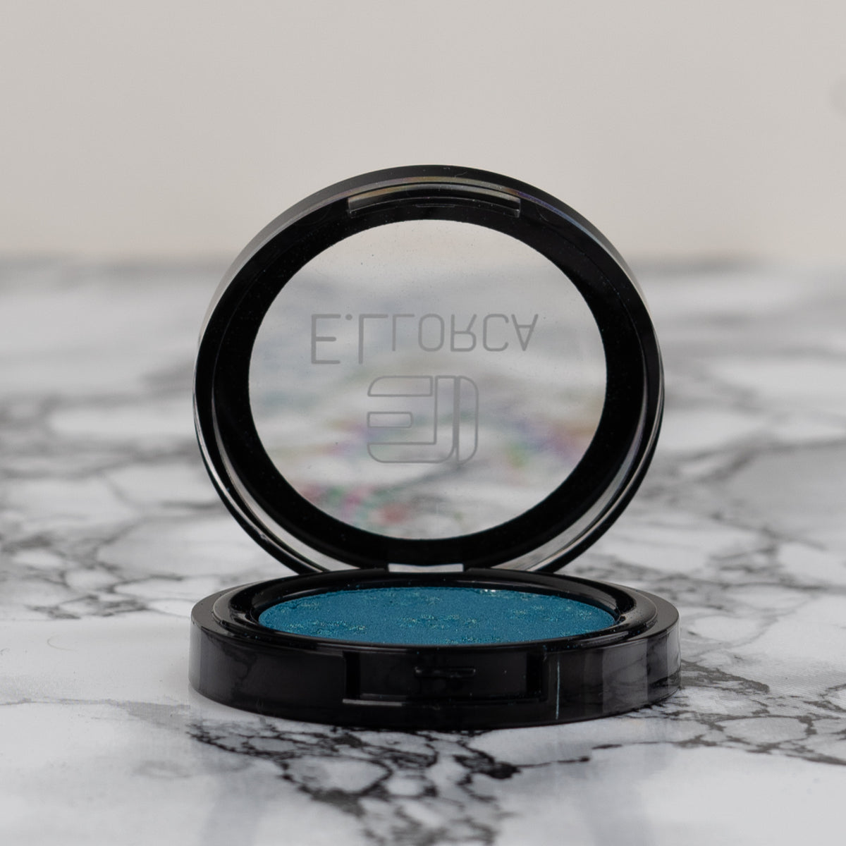 Sombra de Ojos By E.Llorca